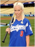 kendra-wilkinson_14012.jpg - 130 KB