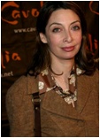 Illeana Douglas nude