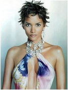 halle-berry_14020.jpg - 110 KB